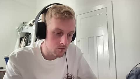 Pancakeroll online show from 01-20-25, 12:57