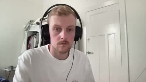 Pancakeroll online show from 02-10-25, 03:57