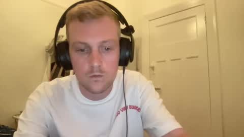 Pancakeroll online show from 02-14-25, 10:49