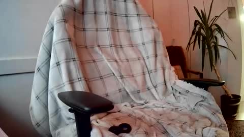 pankinkyboi online show from 04-30-26, 04:30