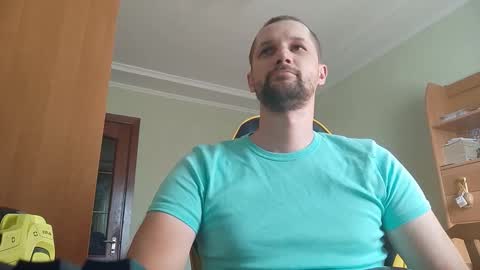 Snapshot of pankolucky chatting on 09-16-25, 01:12 Kostiantyn online show from 09-16-25, 01:12
