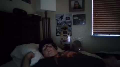 panos online show from 10-24-25, 07:10