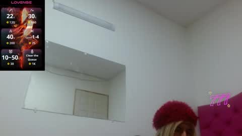 Snapshot of pantera_white chatting on 06-12-26, 05:34 pantera_white online show from 06-12-26, 05:34