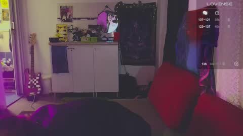 In bio online show from 12-19-25, 07:21