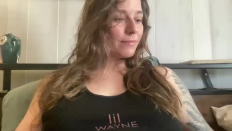 Snapshot of pantiesofthefae chatting on 03-18-26, 07:28 Pantiesofthefae online show from 03-18-26, 07:28