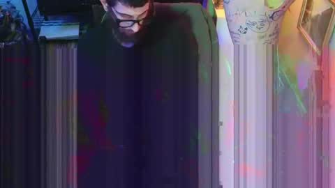 PantsLessTraveler online show from 01-30-25, 01:00