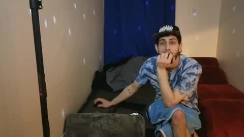 PantsLessTraveler online show from 02-18-25, 07:43