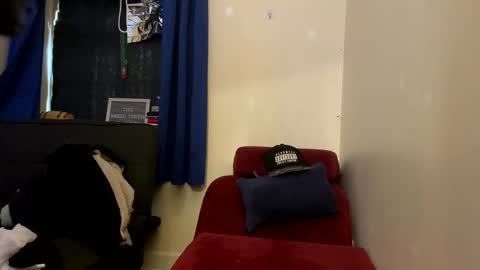 PantsLessTraveler online show from 02-23-25, 07:17