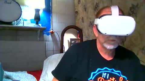 a online show from 02-10-26, 10:52