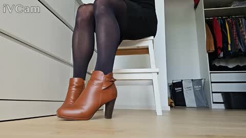 Snapshot of pantyhose_ggggg chatting on 10-04-25, 11:19 pantyhose_ggggg online show from 10-04-25, 11:19