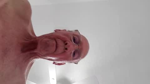 Snapshot of pantystroker chatting on 10-08-25, 01:47 PS PantyStroker online show from 10-08-25, 01:47