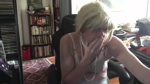 Pantyvioletlace online show from 09-16-25, 07:15