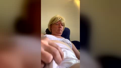 Pantyvioletlace online show from 12-03-25, 05:00