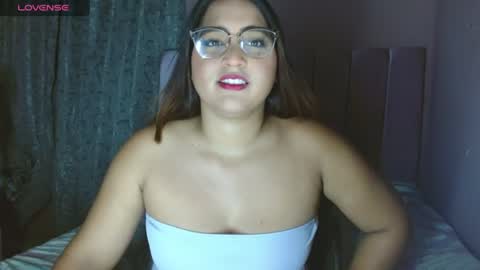 Paola Stone online show from 07-11-26, 02:36
