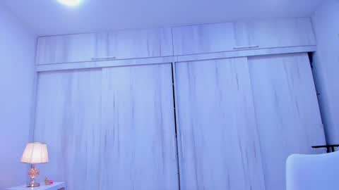 Paola  online show from 12-11-24, 07:14