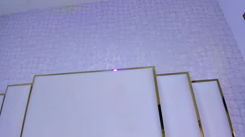 Paola  online show from 10-10-25, 11:31