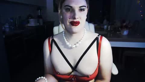 Sarina Williams online show from 12-12-24, 01:49