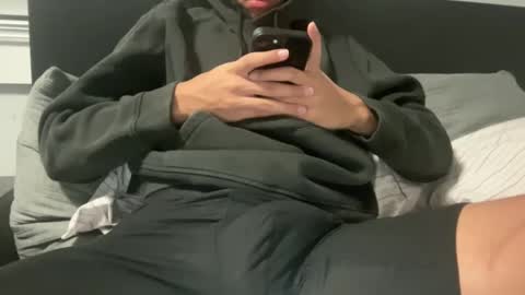 El wolf online show from 01-02-25, 02:43