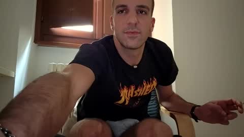 Snapshot of paoloste chatting on 10-26-25, 11:27 paoloste online show from 10-26-25, 11:27