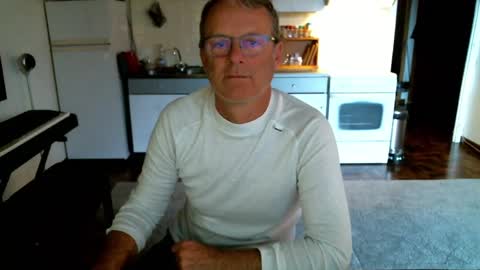 papa_show online show from 01-09-25, 10:41