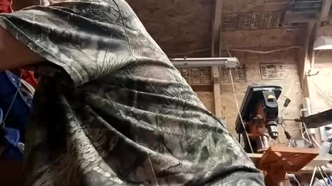 papajb70 online show from 02-22-25, 06:06