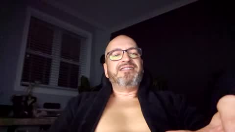 Snapshot of papi1979 chatting on 01-07-25, 03:03 Papi online show from 01-07-25, 03:03
