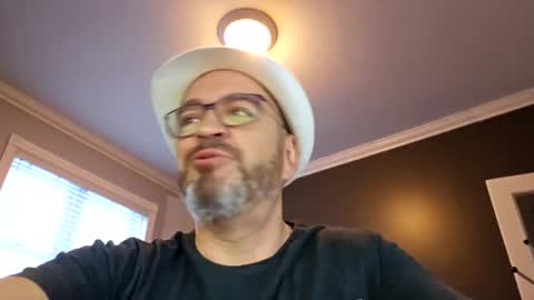 Snapshot of papi1979 chatting on 01-07-25, 12:52 Papi online show from 01-07-25, 12:52