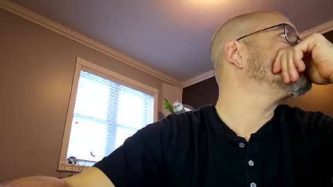 Snapshot of papi1979 chatting on 01-14-25, 12:45 Papi online show from 01-14-25, 12:45