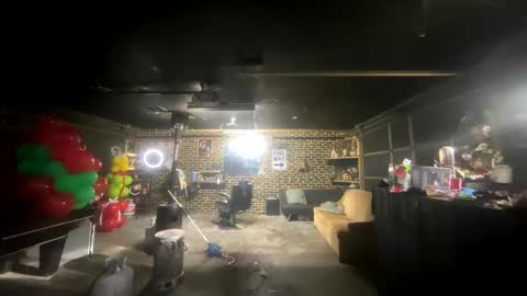 papi_krizz online show from 12-30-24, 07:11