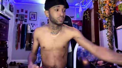 papian0 online show from 10-21-25, 12:11