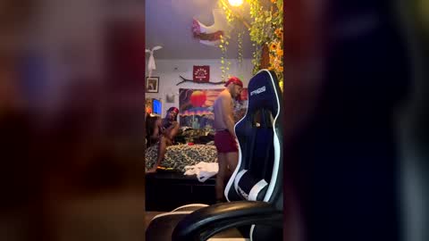 papian0 online show from 11-29-25, 05:43