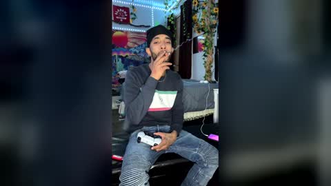 papian0 online show from 12-19-25, 06:31