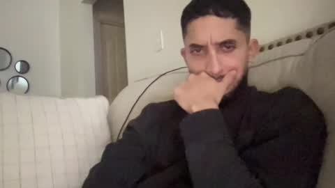 papicubano_guapo23cm online show from 12-05-25, 03:15