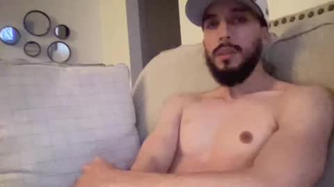 papicubano_guapo23cm online show from 03-02-26, 07:15