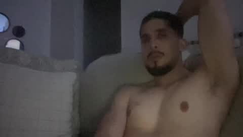 papicubano_guapo23cm online show from 06-02-26, 08:27
