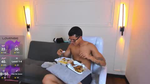 Ryan And Casper online show from 03-24-26, 06:35