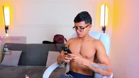 Ryan And Casper online show from 05-07-26, 02:33