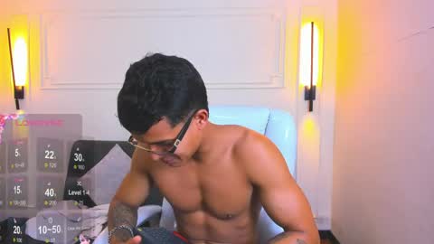 Ryan And Casper online show from 05-11-26, 02:12