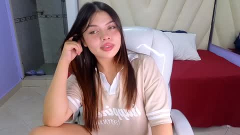 Amy and my doll online show from 12-06-24, 07:54