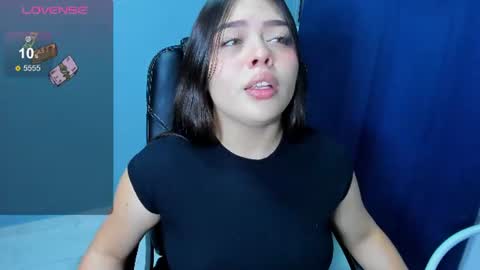 Amy and my doll online show from 06-25-26, 03:39