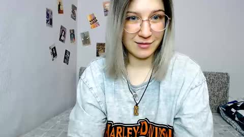 Snapshot of paradisexparadisex chatting on 01-18-25, 11:44 paradisexparadisex online show from 01-18-25, 11:44