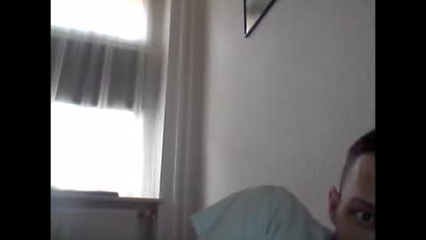 Paranoid online show from 02-08-26, 10:18