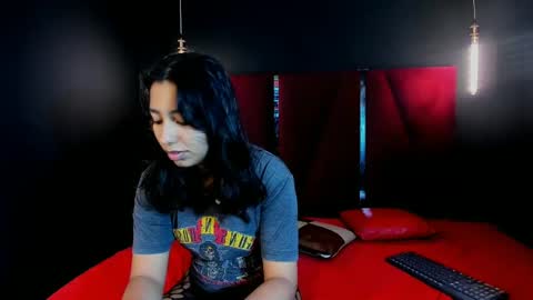 Snapshot of paranoidtemptaion_ chatting on 02-17-25, 12:16 paranoidtemptaion_ online show from 02-17-25, 12:16