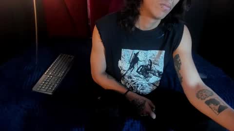 Snapshot of paranoidtemptaion_ chatting on 02-20-25, 01:30 paranoidtemptaion_ online show from 02-20-25, 01:30