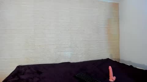 Snapshot of paranoidtemptaion_ chatting on 02-28-25, 04:10 paranoidtemptaion_ online show from 02-28-25, 04:10