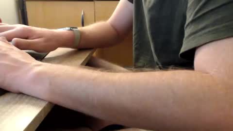 Snapshot of paranoiid chatting on 10-06-25, 06:22 Sascha online show from 10-06-25, 06:22