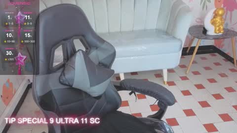 PARIS  online show from 01-15-26, 04:00