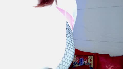 Lizz  online Monday to Saturday from 9pm to 5am Colombia time online show from 12-24-24, 06:33