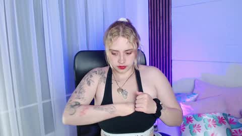 Lizz  online Monday to Saturday from 9pm to 5am Colombia time online show from 01-21-25, 03:26