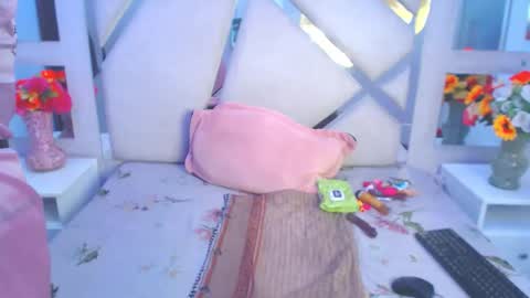 Snapshot of paris_squirtt chatting on 03-28-26, 09:14 paris_squirtt online show from 03-28-26, 09:14